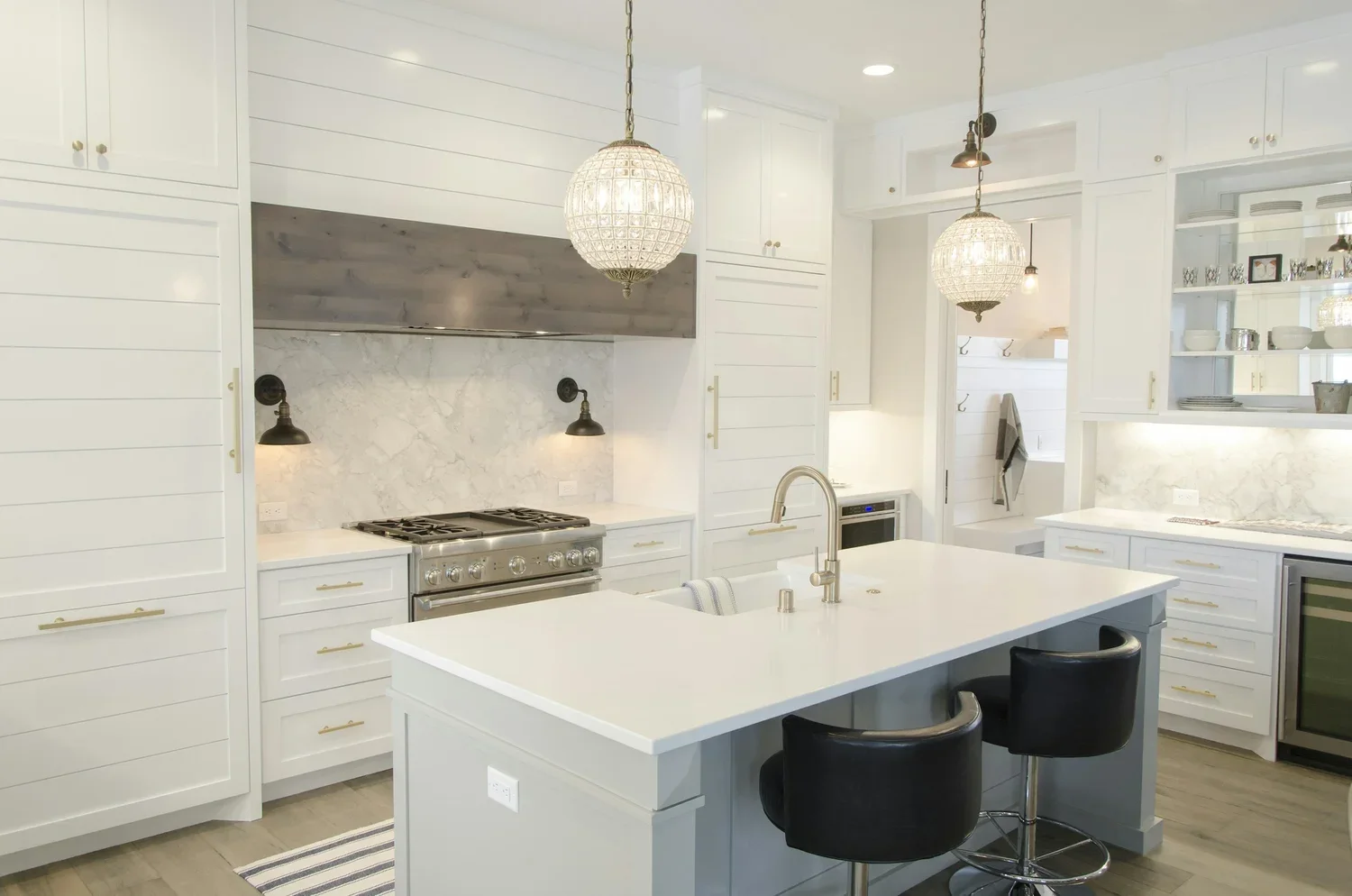 Tailored kitchen showing the relationship between layout and daily life