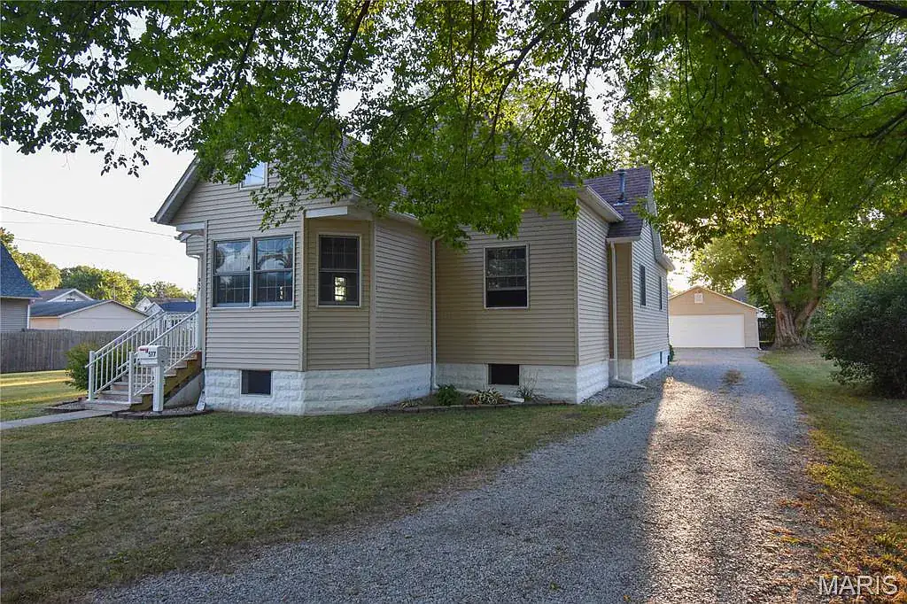 517 N Laurel St in Staunton, photo 37 of 42