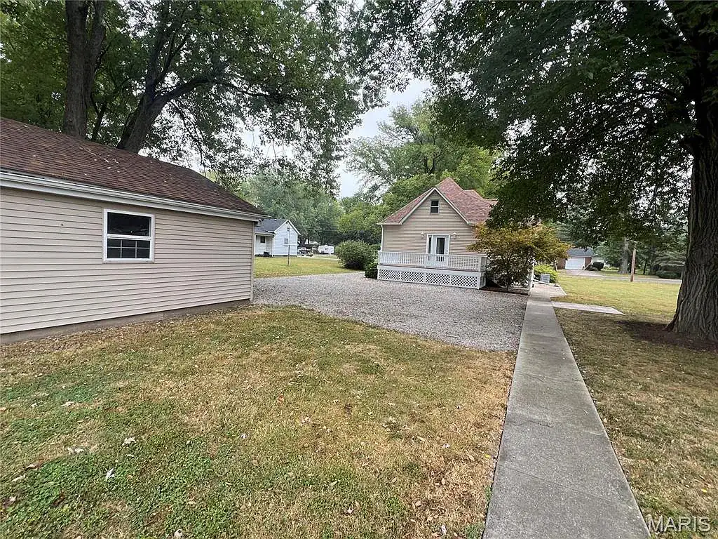 517 N Laurel St in Staunton, photo 39 of 42