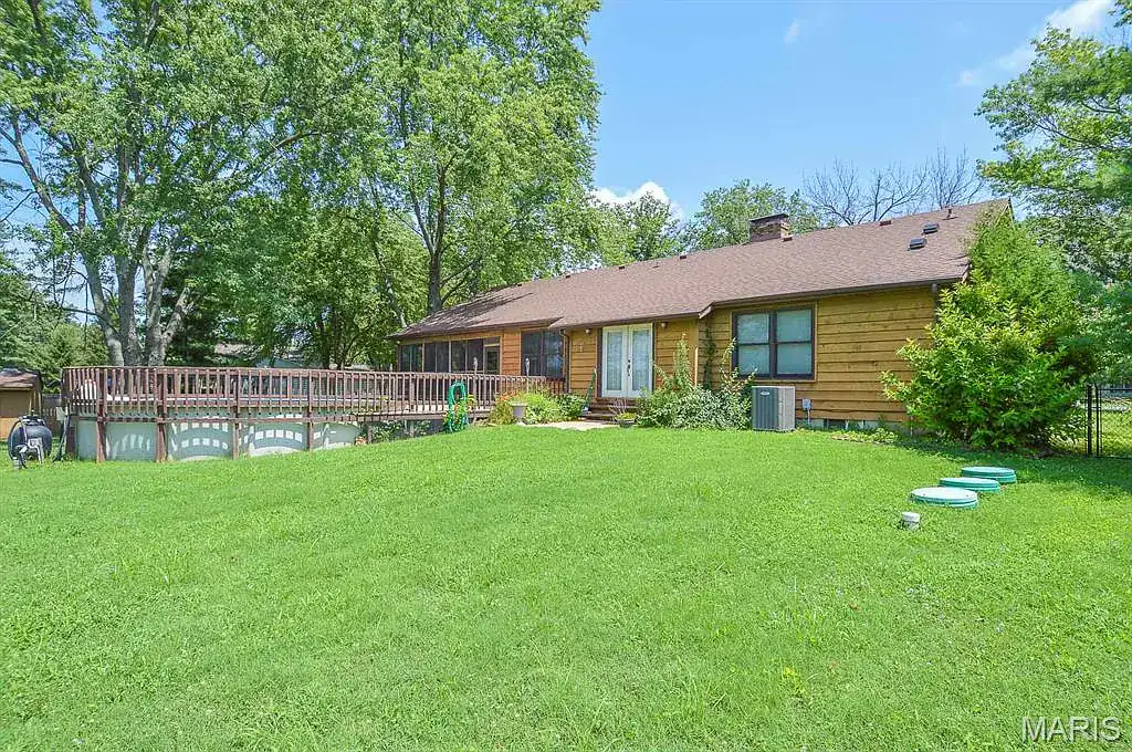 711 Cheshire Rd in Troy, photo 44 of 51