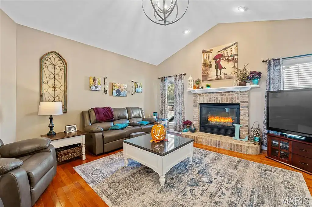 8037 Austin Dr in Troy, photo 15 of 45