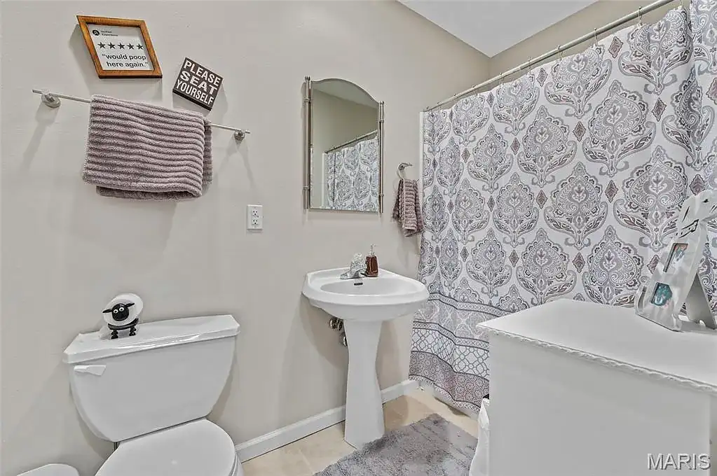 8037 Austin Dr in Troy, photo 35 of 45